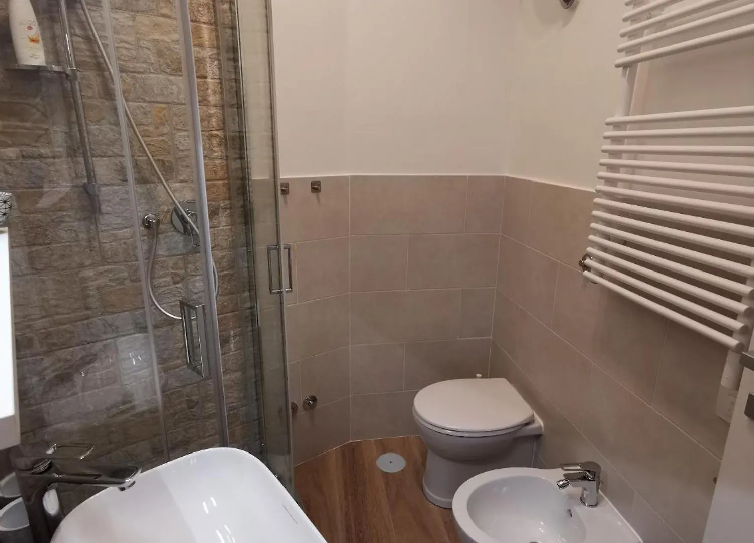 La Finestra Sul Mondo B&B ローマ 0*,  イタリア
