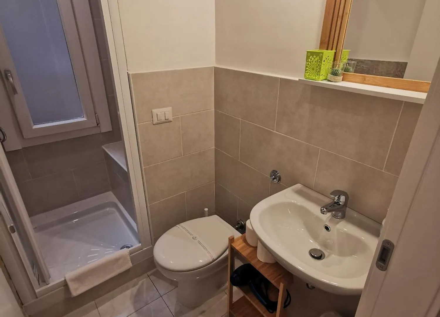 La Finestra Sul Mondo B&B ローマ 0*,  イタリア