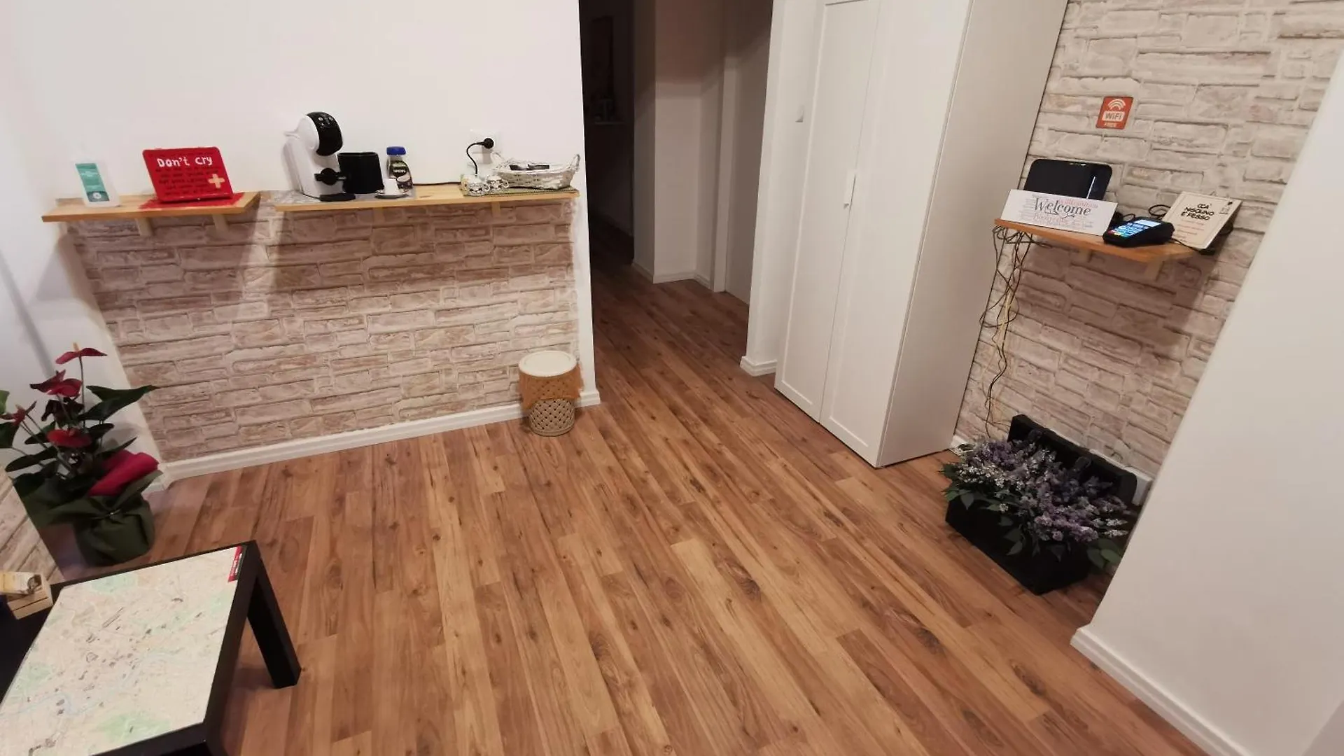 La Finestra Sul Mondo B&B ローマ 0*,  イタリア